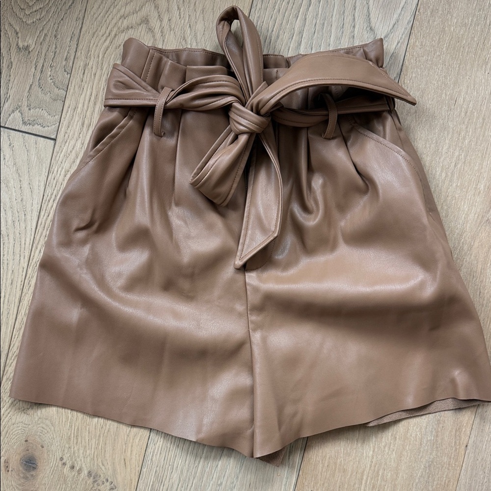Zara High-Waist Faux Leather Paperbag Shorts in Brown